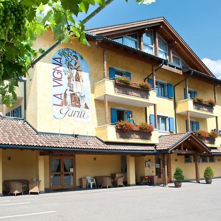 Hotel Garni La Vigna - Adult Friendly ซานมิเคเล อัลลาดิเจ ภายนอก รูปภาพ