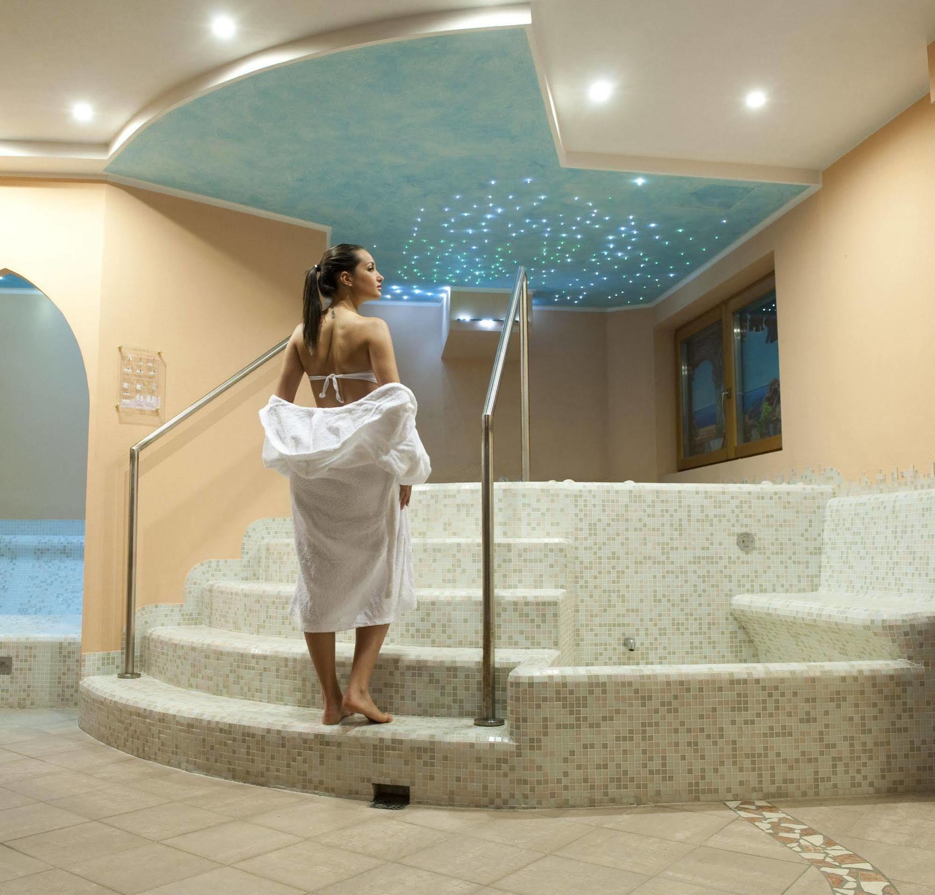 Hotel Garni La Vigna - Adult Friendly ซานมิเคเล อัลลาดิเจ ภายนอก รูปภาพ